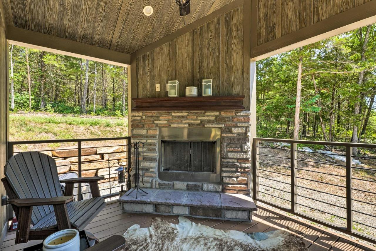 Branson Tiny Home On 52 Acres With Private Lake! מראה חיצוני תמונה